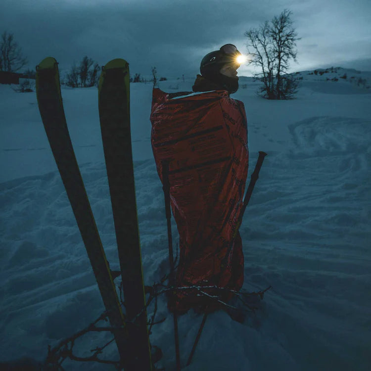 Load image into Gallery viewer, Headshield Thermal Blanket: Reusable, Tear-Resistant Bivvy for 1-2 Persons | Lifesystems