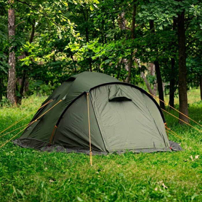 Load image into Gallery viewer, Canyon 3 Alu three-four person camping tent featuring an all-season snow skirt.