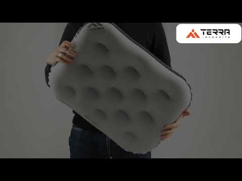 Load and play video in Gallery viewer, Inflatable Travel Pillow M/L, Ultralight TPU Laminated Elastic Fabric– PillowAir