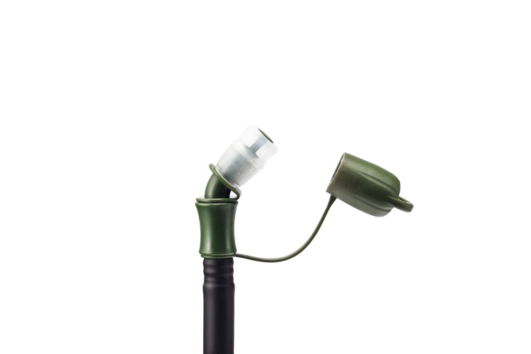 Load image into Gallery viewer, Hidro Izotube 100cm (39.4in) Replacement Drinking Tube with Quick-Release Valve and Neoprene Cover for 1.5/2.5L Systems

