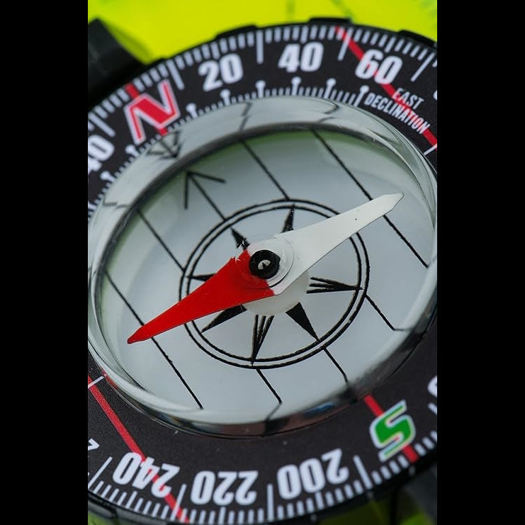 Load image into Gallery viewer, Folding Map Compass With Mirror - Sighting Capability, Liquid-Filled (75 g) | AceCamp
