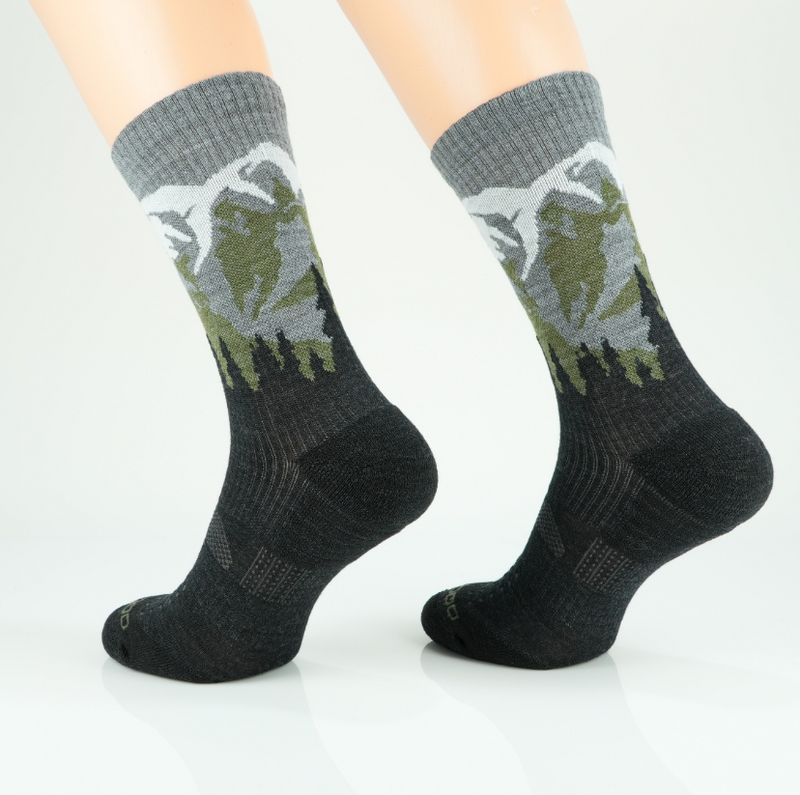 Load image into Gallery viewer, Comodo TRE19 Merino Wool Hiking Socks for Trekking &amp; Daily Outdoor Adventures
